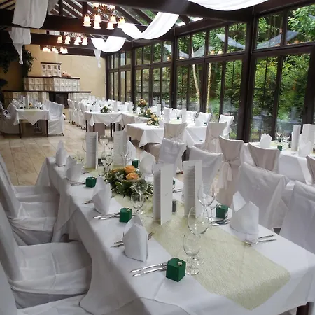 Wald-cafe Hotel-restaurant Hotell