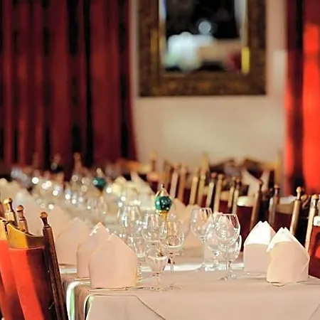 Wald-cafe Hotel-restaurant 4*